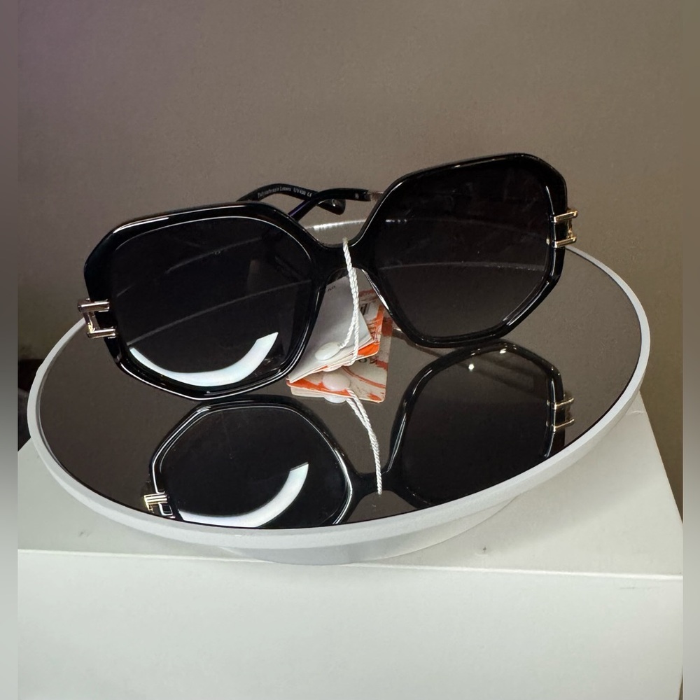 Women's Black Oversized Geometric Sunglasses with Double Arm Gold Accents